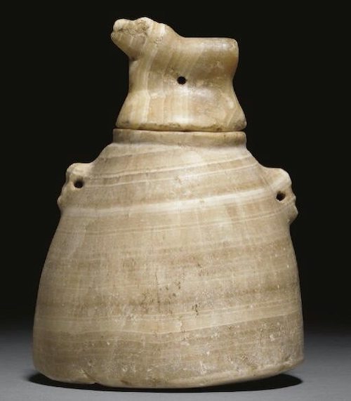 SOUTH ARABIAN ALABASTER LIDDED BEEHIVE JAR CIRCA 3RD CENTURY B.C.-1ST CENTURY A.D. Christie's