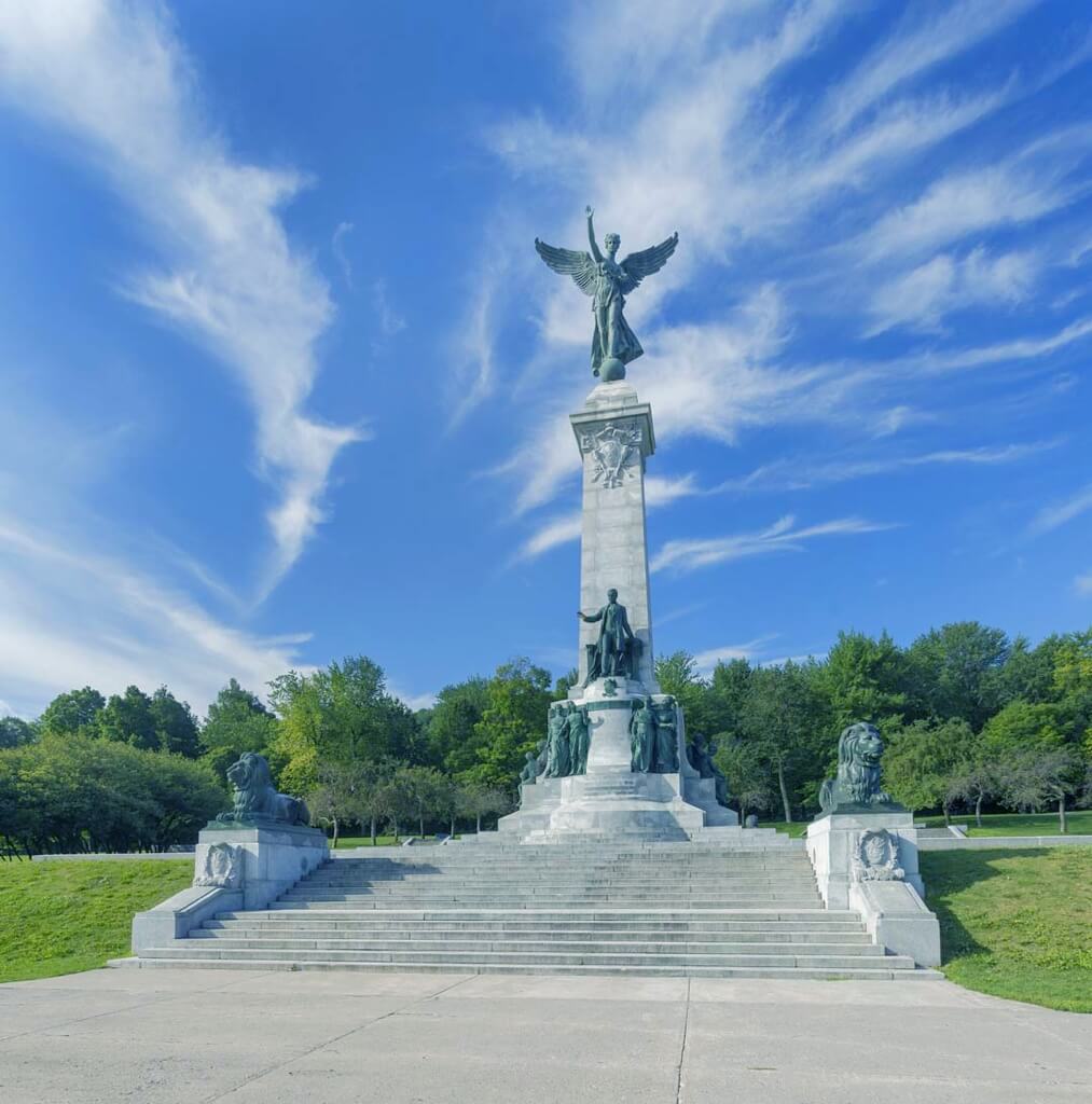 The Sir George Etienne Cartier Monument On Mount Royal. Montréal Crédit photo: Guy L'Heureux, 2012