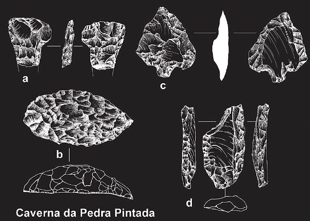 Lithic tools from the early Paleo-Indian occupation at Caverna de Pedra Pintada in Brazil. José Oliver