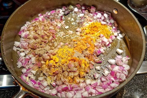 Red Onions, Ginger, Turmeric, Cinnamon and Mace